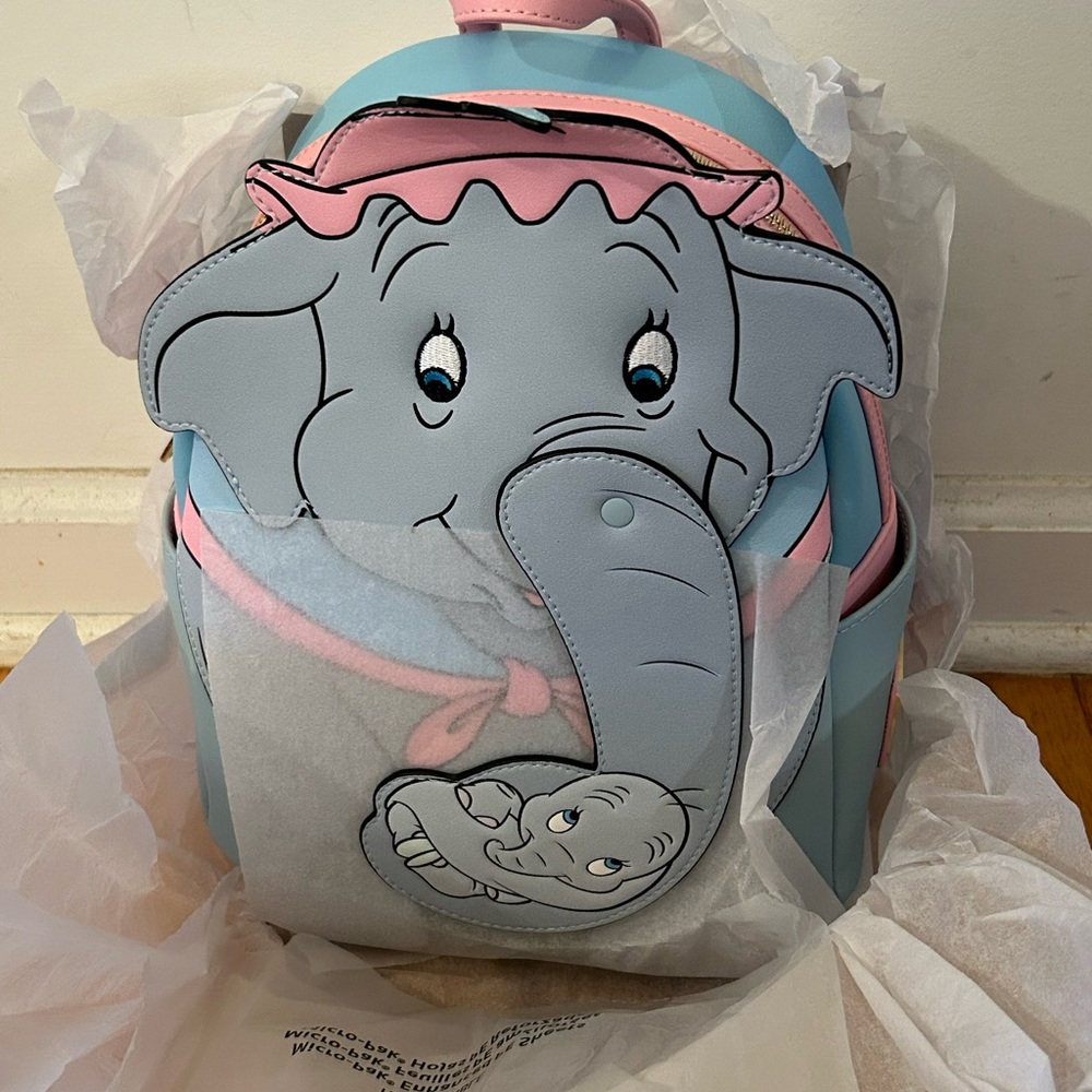 Loungefly Disney Mini Backpack Mama Jumbo Cradling Baby Dumbo